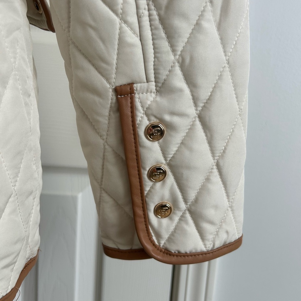 Chico's Cream and Brown Puffer Jacket with Quilted Design - Picture 6 of 7